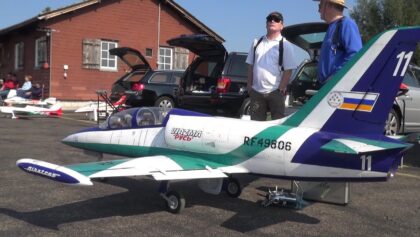 R/C SCALE TURBINE JET THE “RUSS” AEROBATICS JET TEAM VYAZMA
