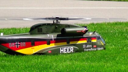 RC Sikorsky MH-53 Germany Federal Army Scale Model Helicopter