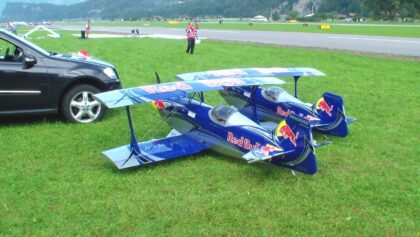 RC Super REDBULL Pitts Synchronously Aerobtic Show flight JWM2013