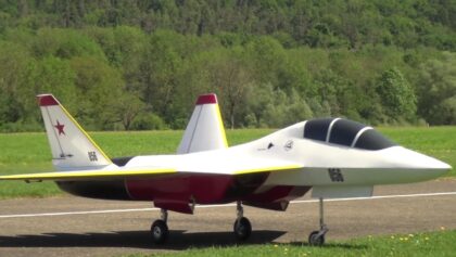 ?Radio Controlled? Suchoi Su-57 russisch Сухой Су-57, (NATO Codename Felon)