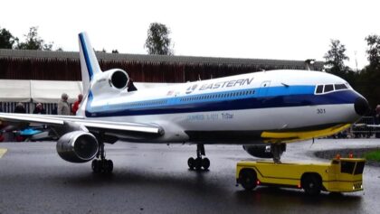STUNNING!!! RC AIRLINER SELFBUILD LOCKHEED TRISTAR L-1011 TURBINE SCALE MODEL
