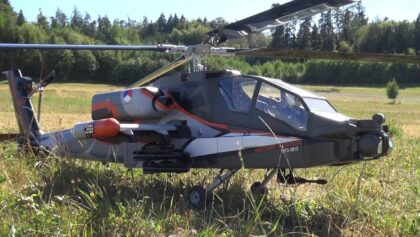Scale R/C Turbine Model Helicopter Q-17 Royal Netherlands Air-Force Boeing