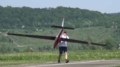 Stunning RC Sailplane Aerobatics with Smoke