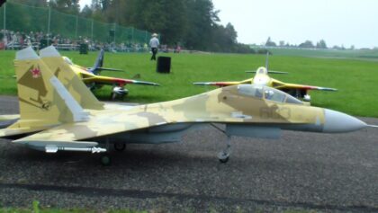 Sukhoi SU-35 Super Flanker Desert camouflage RC Turbine Jet