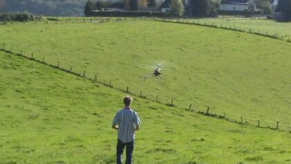 T-Rex 600 3D Helicopter Aerobatics at a slope