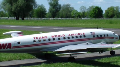 TWA SUPER CONSTELLATION L1049 SCALE RC AIRPLANE