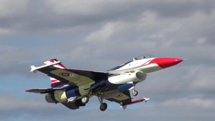 Very nice F-16 General Dynamics RC Turbine Scale Model Hard